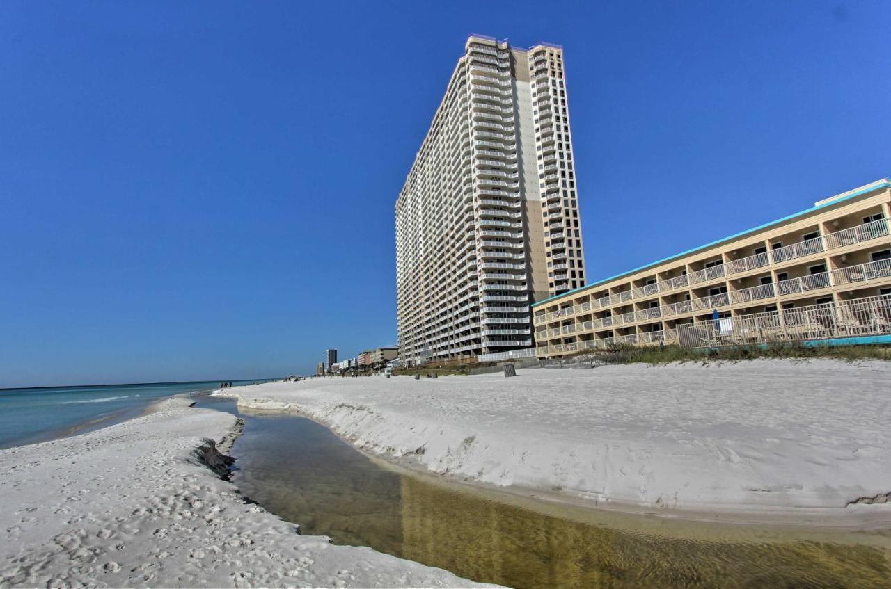 Panama City Beachfront Retreat With Pool Access *